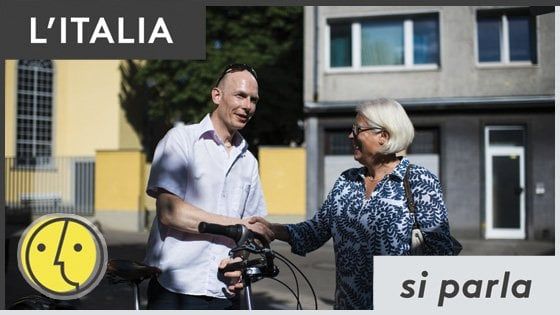 "Credi che i migranti siano una risorsa per questo paese?": partecipa a L'Italia si parla