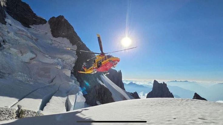Perde il controllo degli sci e finisce contro un albero, ventunenne morto a Courmayeur