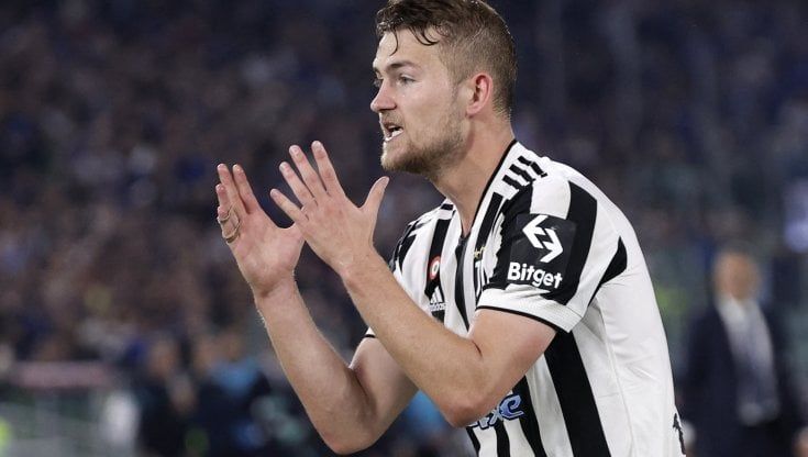 De Ligt e i rigori provocati: quelle distrazioni in area che costano care alla Juventus 