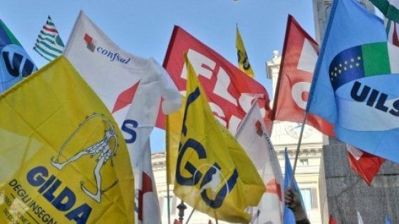Scuola, crescono gli iscritti al sindacato. E la Cisl supera la Cgil