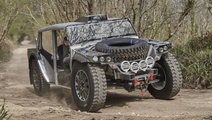 Un ex ingegnere Ferrari realizza il pick-up elettrico con autonomia di 7000 km