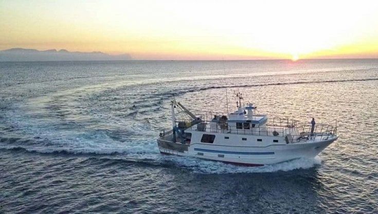 Palermo, naufragio Nuova Iside: arrestati armatore, comandante e ufficiale della petroliera che lo speronò