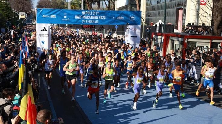 Domenica Napoli Half City Marathon, 10mila runner da 117 nazioni. Il percorso chiuso al traffico