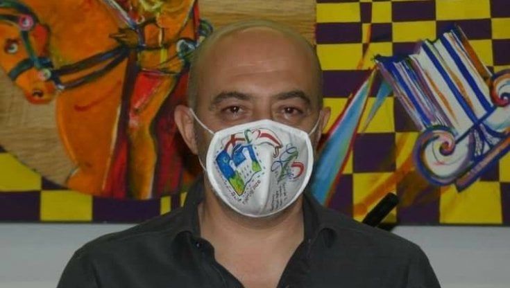 Il sindaco di Montichiari contagiato dal Covid scrive ai suoi concittadini: "Gente in giro senza regole e pranzi di famiglia, così mi sento impotente"