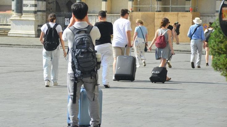 L’annuncio della sindaca Funaro sulla norma anti Airbnb: “Rigettate le prime due richieste di sospensiva”