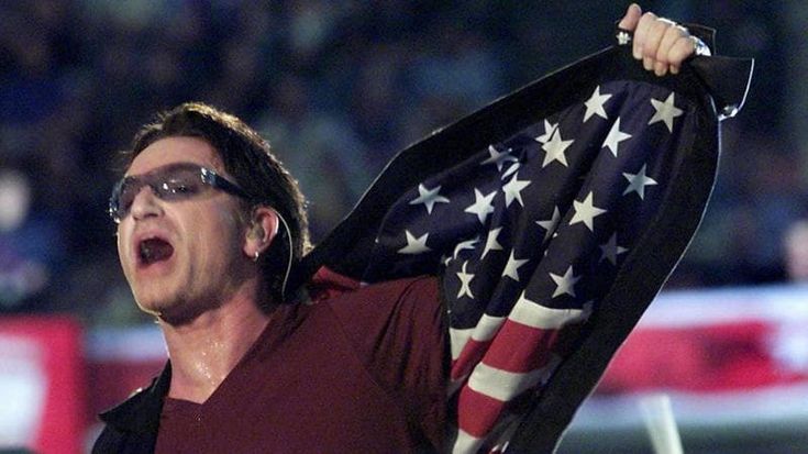 U2 headliner dell'halftime show di un match Nfl alla vigilia del Giorno del Ringraziamento