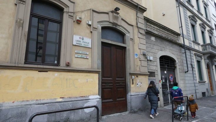 C'è un precedente, giovedì l'attacco al Pascoli usando le cinghie dei pantaloni