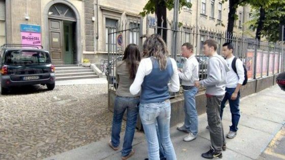 Niente escursione causa coronavirus, i ragazzi del Boselli donano le quote alla Protezione Civile