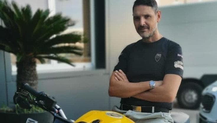 Vincenzo Lorusso, agente morto nello scontro con auto della polizia: “Un incrocio maledetto”