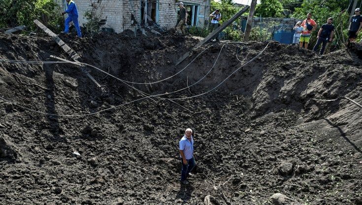 Zelensky rilancia: “Libereremo la Crimea”. L’allarme del G7 per la centrale nucleare di Zaporizhzhia 
