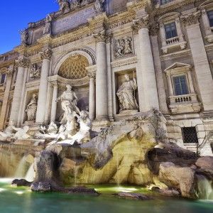 Fontana di Trevi, via al restauro sponsorizzato dalla maison Fendi