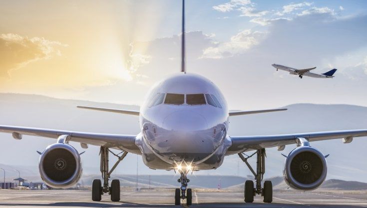 Traffico aereo in ripresa. Il futuro del settore sarà green