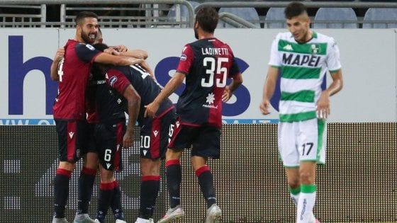 Cagliari-Sassuolo 1-1, Joao Pedro replica a Caputo, i sardi la riprendono in dieci