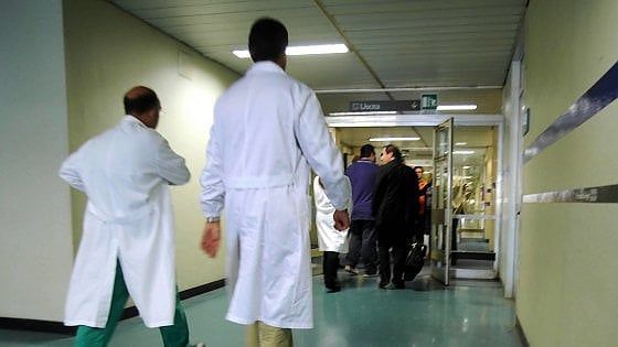 Brindisi, 50mila visite prenotate e non eseguite: 9 dirigenti Asl indagati per danno erariale