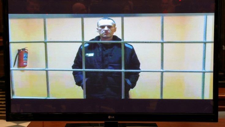 Russia, ricompare Navalny: “Sono in un carcere duro, qui torturano”