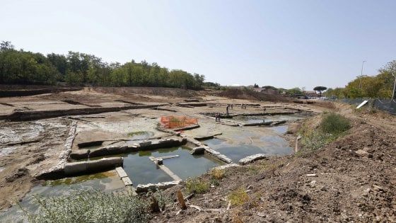 Archeologia, a Roma torna alla luce la piscina dei misteri 