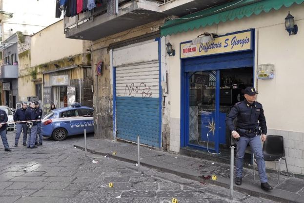 Forcella, agguato al padre di Genny 'a carogna