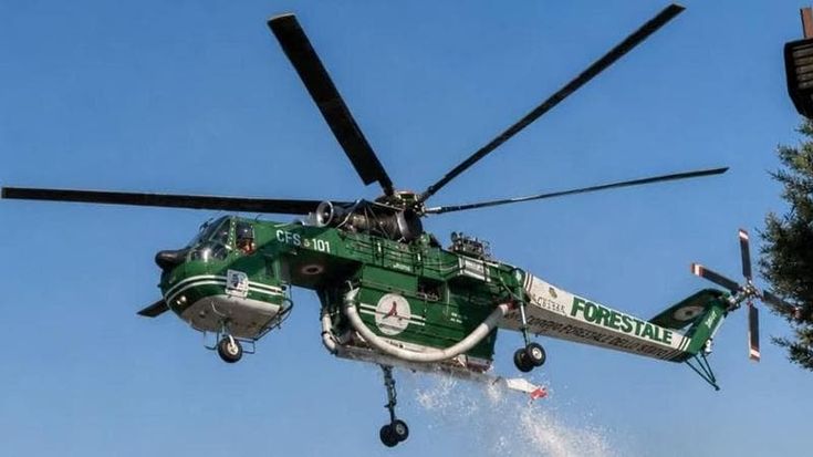 Un weekend di fuoco, nell’Isola 54 interventi. Caldo record, 48 gradi