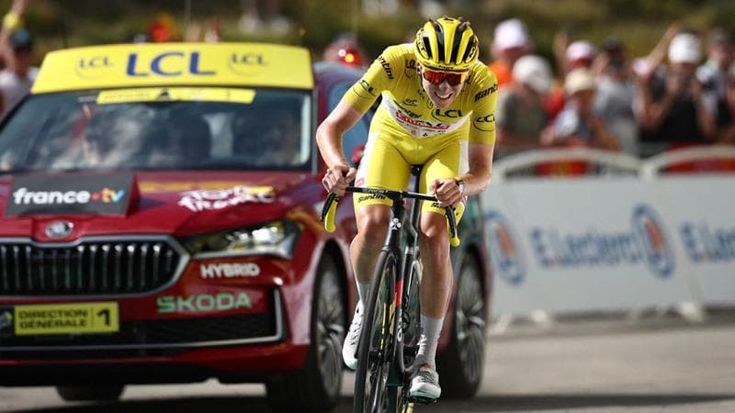 Pogacar domina ancora sui Pirenei e mette le mani sul Tour: Vingegaard perde 1’12”