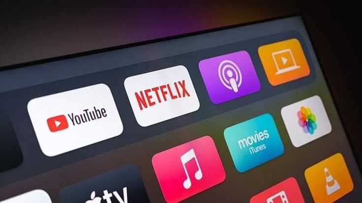 L’Italia all’Ue: “Sbagliata una tassa per Internet. Avete dati non corretti sul nostro Paese”
