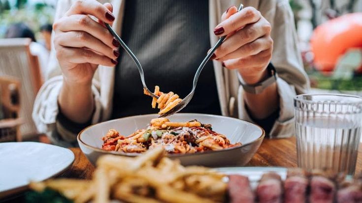 Consumi, gennaio segna un +0,6% a valore: il traino della ristorazione