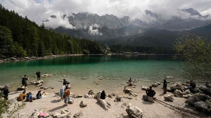 Germania, l’assalto alla Braies della Baviera. “Sul lago Eib come una corsa al metrò a fine partita”