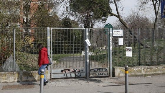 Bologna, restiamo in casa: il primo week end online 