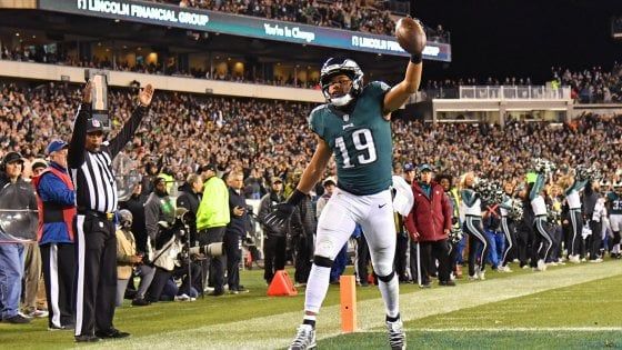 Nfl, gli Eagles restano in corsa per i play off: battuti i Redskins