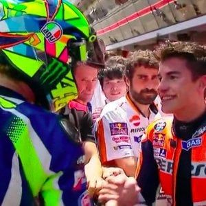 Motogp, Rossi: "Fatta la pace con Marquez, grazie a Salom" 