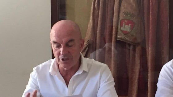 Livorno, il sindaco scrive ai ragazzi: "Scommetto sulla vostra generazione"