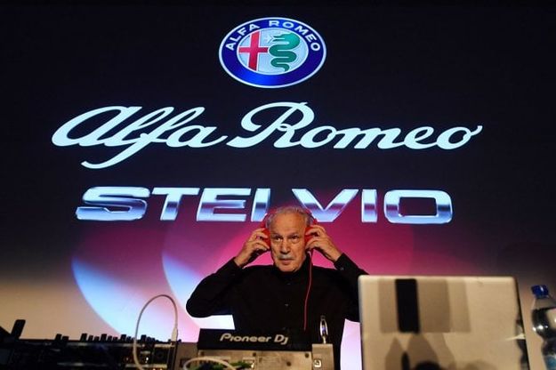 Alfa Romeo Stelvio e Giorgio Moroder, un successo per la terza tappa del progetto “A chi ci mette le mani”