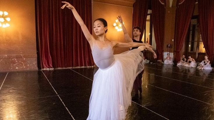 Giselle, esame di danza per una ballerina venuta dal Giappone: “È la mia favola”