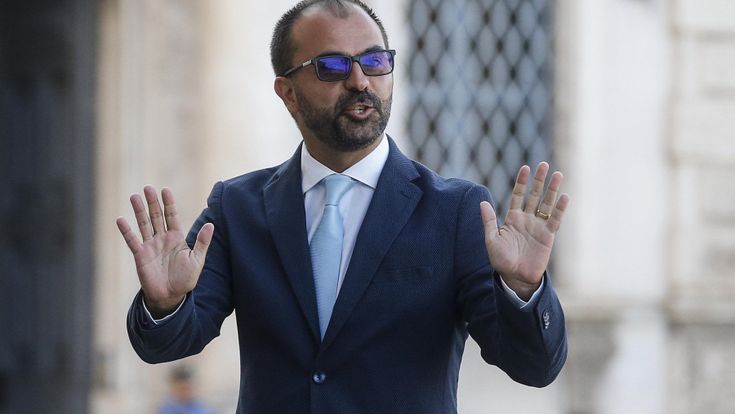 Governo, Fioramonti: “Nei 5S il dissenso non è ammesso: o taci o esci Ora torno ai temi dell’ambiente”