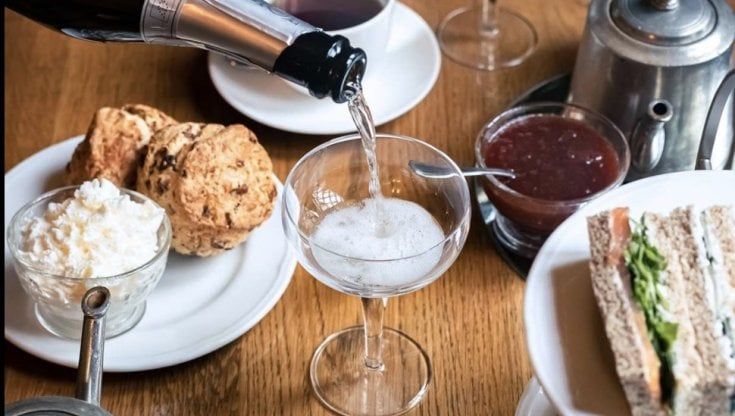 Roma, atmosfere anni Sessanta e cucina eclettica da Le Serre by Vivi