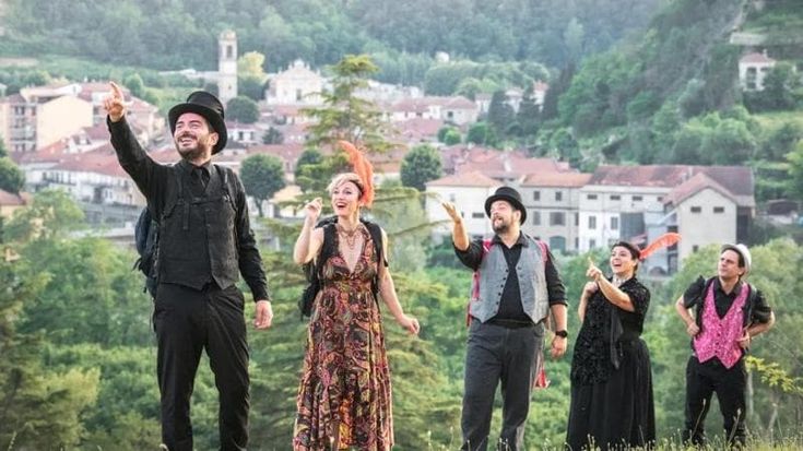 Il teatro scavalca le montagne e raggiunge la Serra di Ivrea