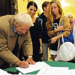 "Abrogate la riforma", il referendum anti sanità supera le 40mila firme