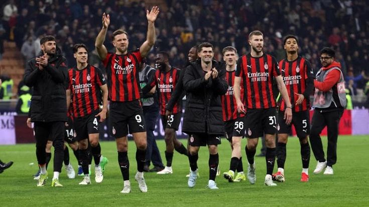 Il Milan vince 1-0 il derby e si porta a -7 dall'Inter: decide Estupiñan