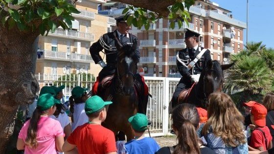 Ostia, i carabinieri incontrano gli studenti: "Valorizzare la legalità" 