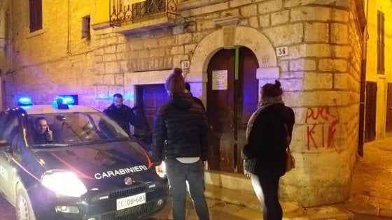Bomba carta contro la sede Rifondazione comunista a Ruvo di Puglia: "Noi resistiamo"