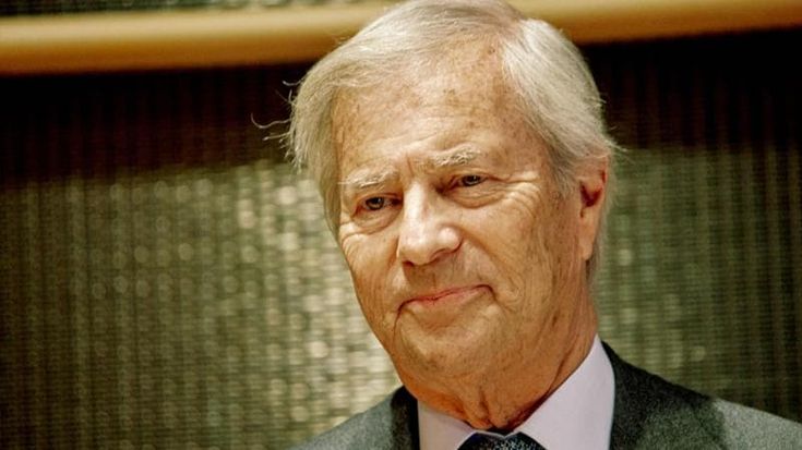 “Gli autori sono una casta”. Il contrattacco di Bolloré