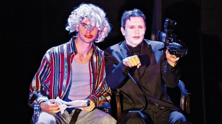 Ambra Jovinelli, il divo, la videocamera e le atmosfere alla Lynch: James Franco si racconta