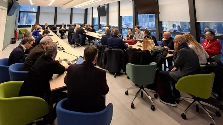 Dipendenti enti locali, via libera al rinnovo 2022-2024. Aumenti medi di 140 euro lordi mensili