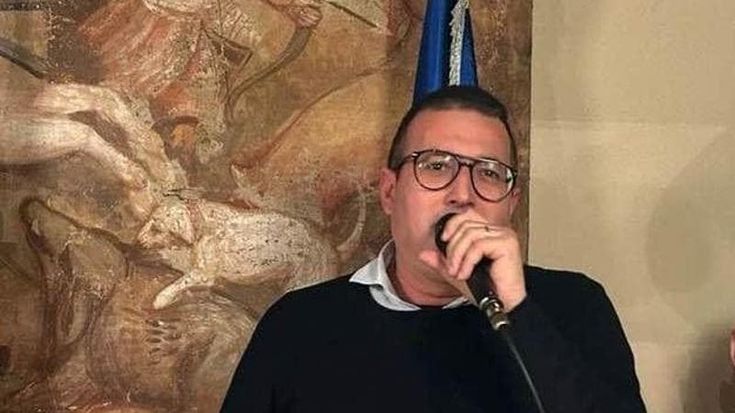 Sirmione, l’assessore Padovan entra nel movimento di Vannacci: e la sindaca gli toglie le deleghe