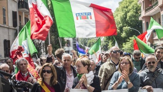  Festa della Liberazione, "Lavoro, pace, accoglienza ecco la nuova resistenza. Il 25 Aprile tutti in piazza"