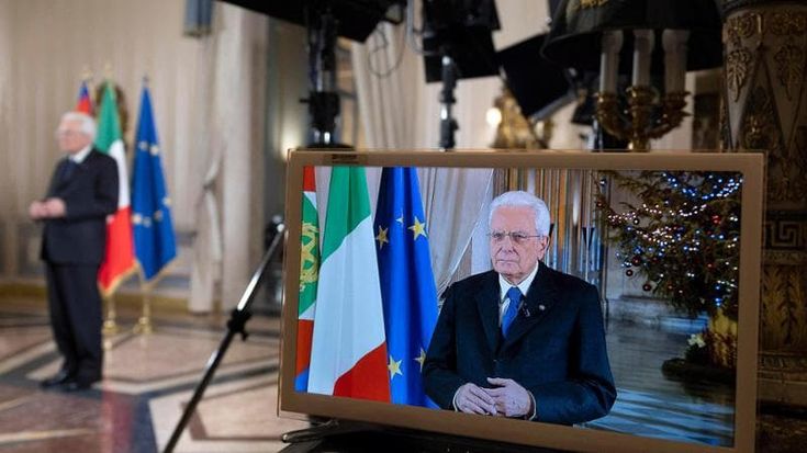 Sui social con la carta d’identità: dopo l’allarme di Mattarella sugli hater torna l’idea di una legge contro l’anonimato