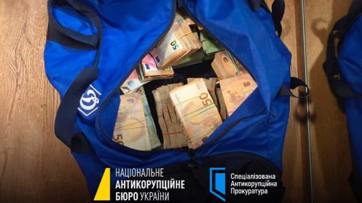 Ucraina, il grande scandalo degli appalti dell’energia: coinvolti un ministro e un amico di Zelensky