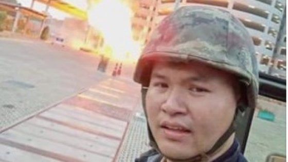 Thailandia, soldato spara sulla folla in un centro commerciale: almeno 29 morti. Ucciso nella notte dalle forze speciali