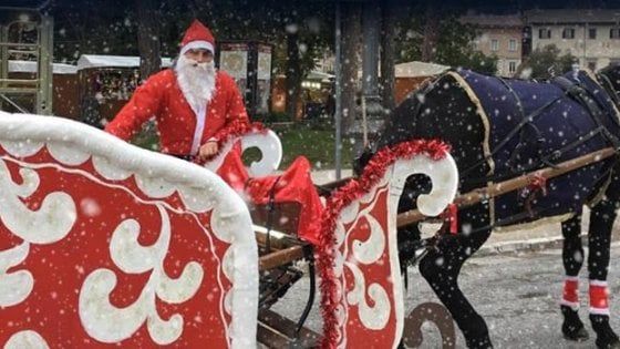 Sorpresi a rubare statua di Babbo Natale all'Abetone la notte di Capodanno: denunciati 6 giovani