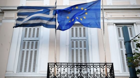 Grecia, l'asfissia finanziaria comincia dall'import. Non si pagano più tasse e bollette