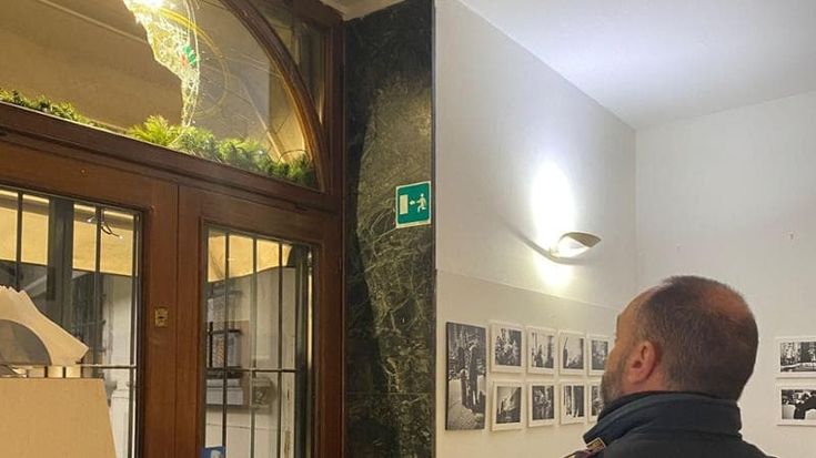 Tre spaccate in centro, vittima anche il presidente di Confcommercio